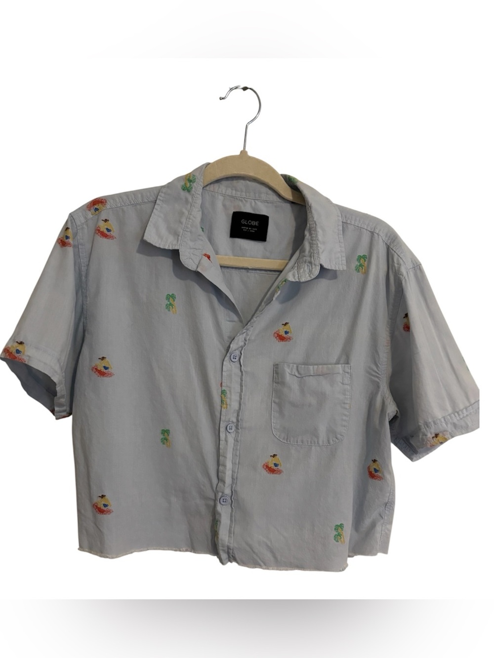 Globe Medium Pale Blue Short-Sleeve Button-Down Shirt Cropped Tropical Motif